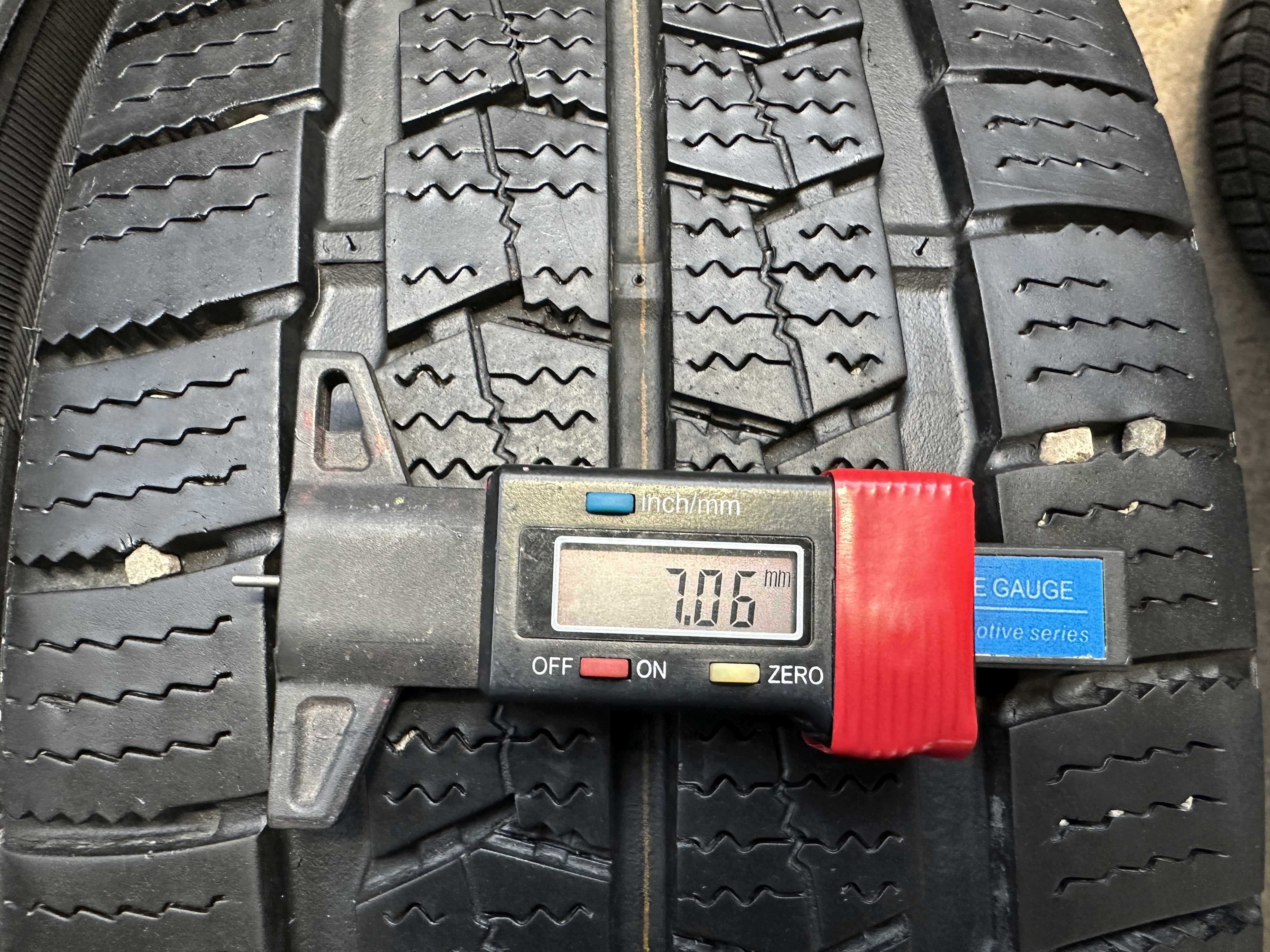 SET 2 Anvelope Iarna 215/60 R16C NEXEN WinGuard WT1 103/101T