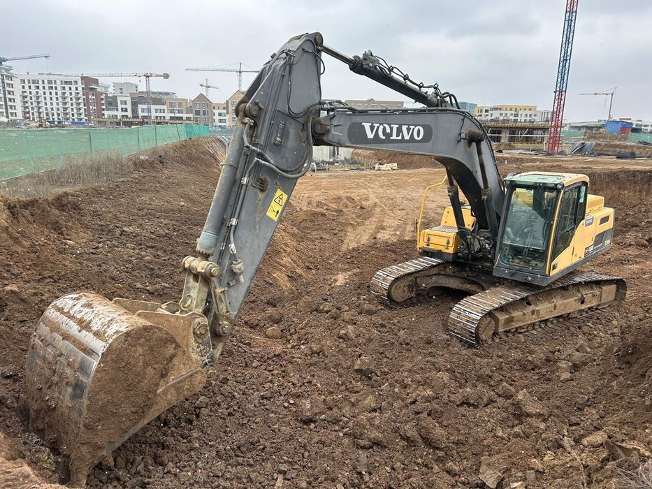 Volvo EC250 DNL Excavator VOLVO EC 250 DNL