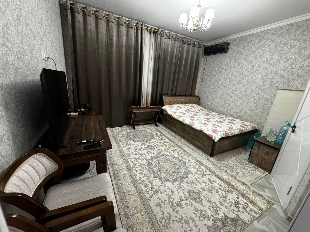 Квартира навостройка 3.8.9 100м2. Два санузла евро ремонт рядом с фарх