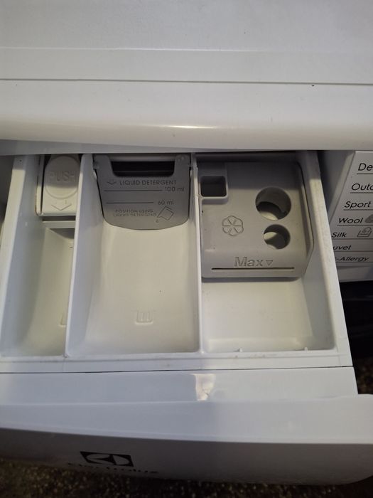 Пералня Electrolux