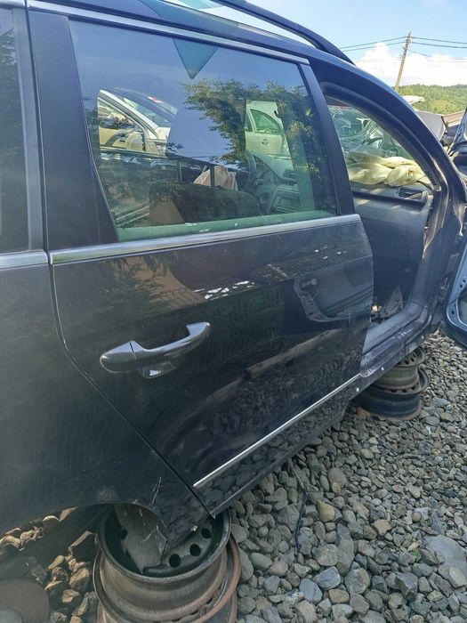 Vand Usa Dreapta Spate Vw Passat B 6 Kombi