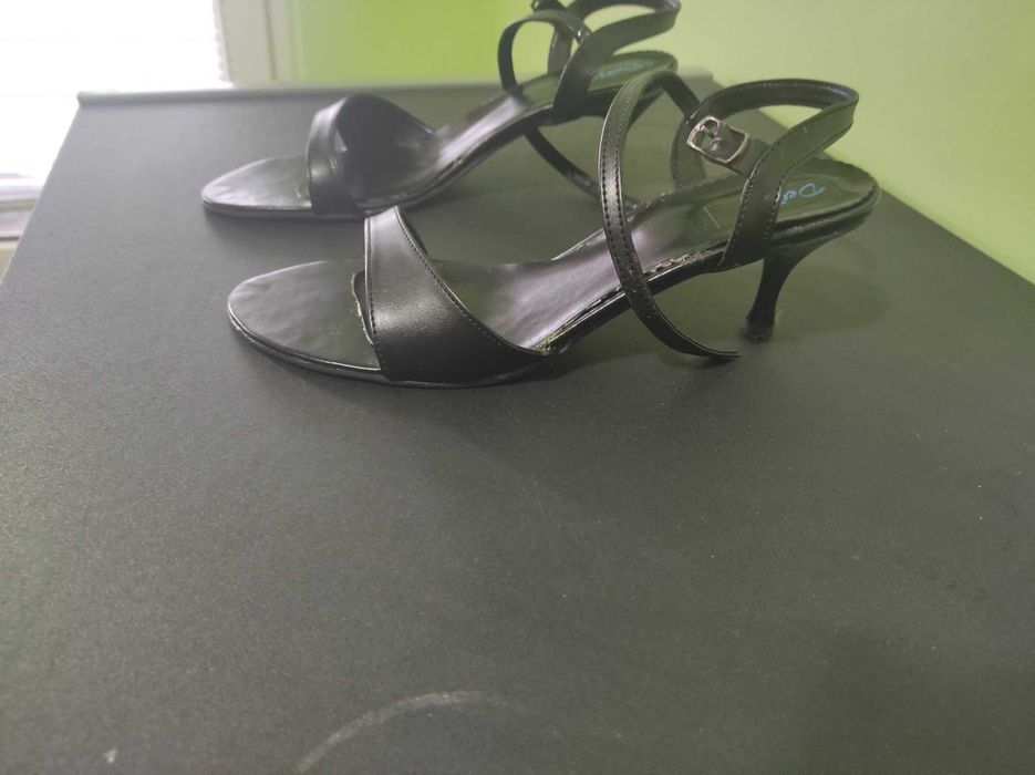 Обувки с чанта и сандали