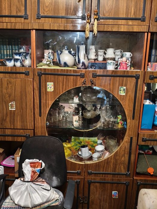 Шкаф стенка полностью