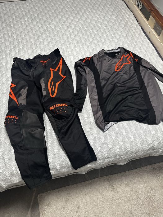 Set pantaloni si tricou motocross Alpinestar