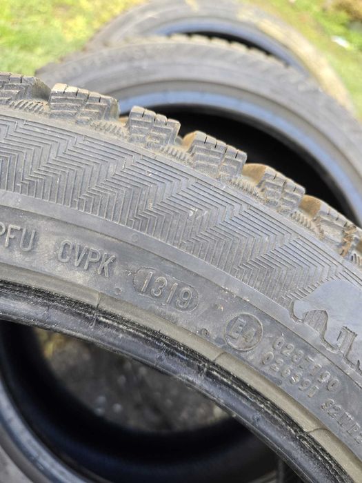 235 45 R18 iarna Gislaved-noi (cu tepi)