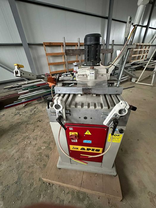 Vânzare utilaje pentru termopane și a sticlei