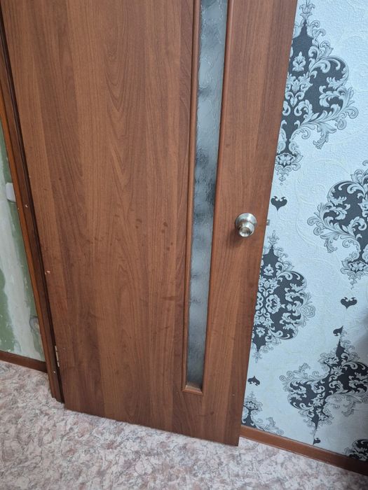 Продам двери бу в хорошем состоянии