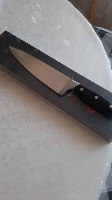 Cutit bucatar 20 cm.made in Germany.