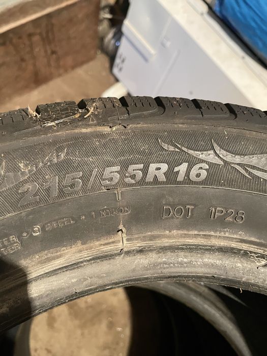 Шины зимные в хорошом состояний 1 сезон исползования