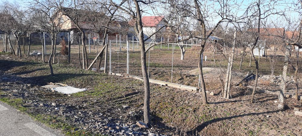 Vând loc de casa,teren,  schimb grădină, Buziaș