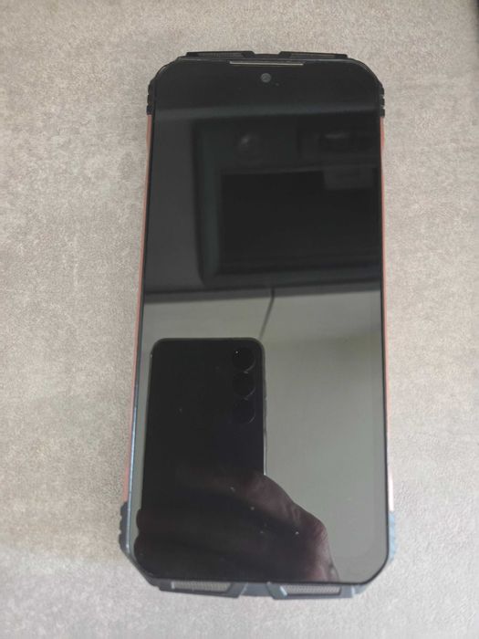 Мобилен телефон Dodgee