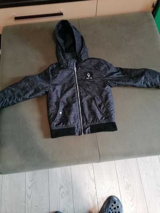 Vand geaca marimea 128