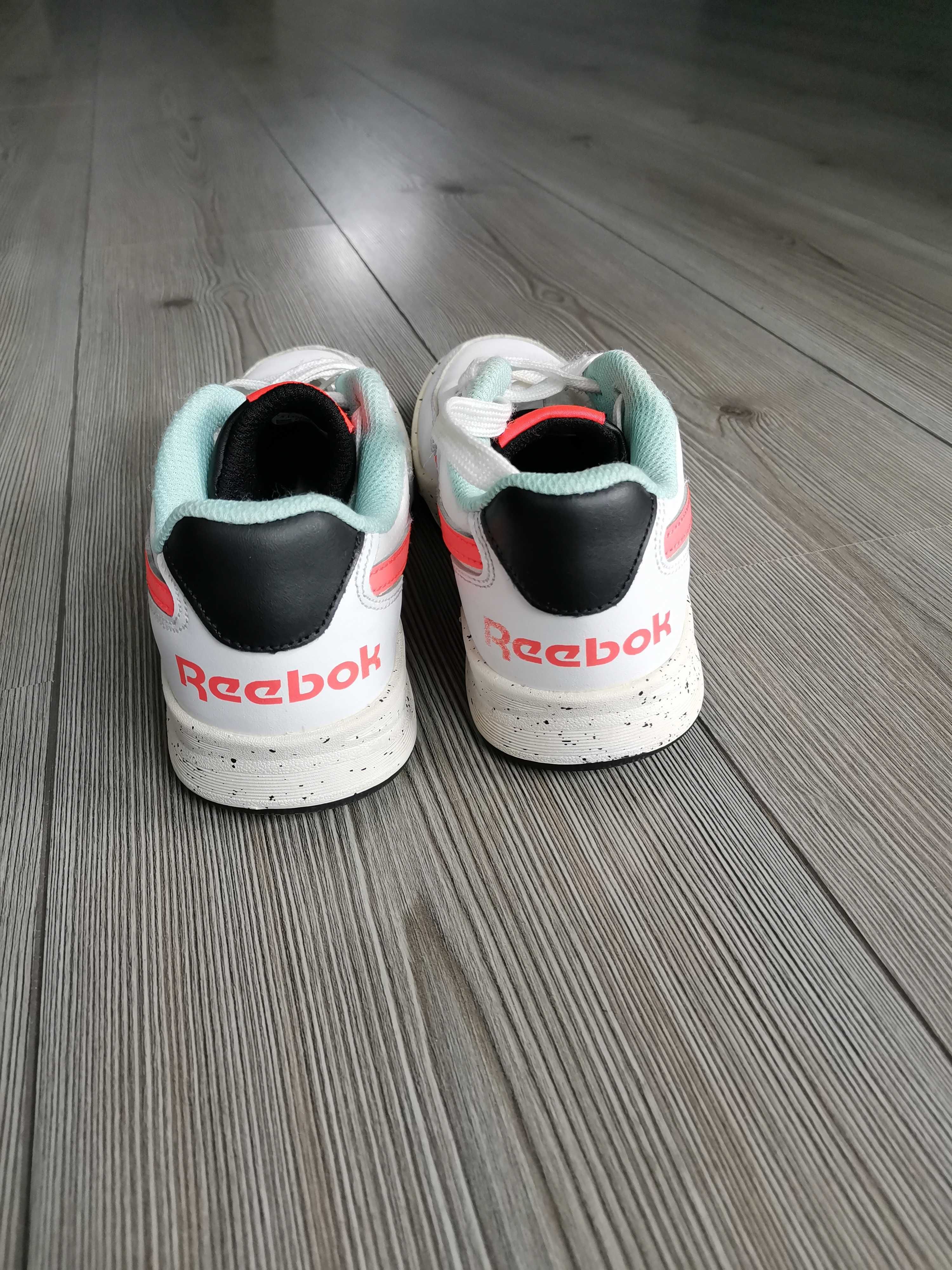 Маратонки Reebok 35 номер