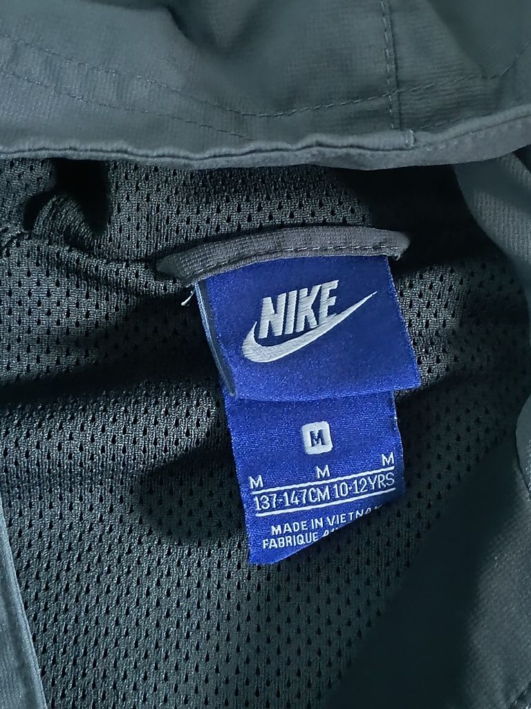 Детско яке Nike ръст 137-147