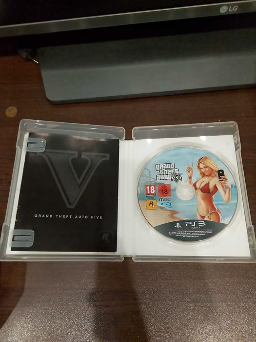 Игра за PS3 GTI grand theft auto V