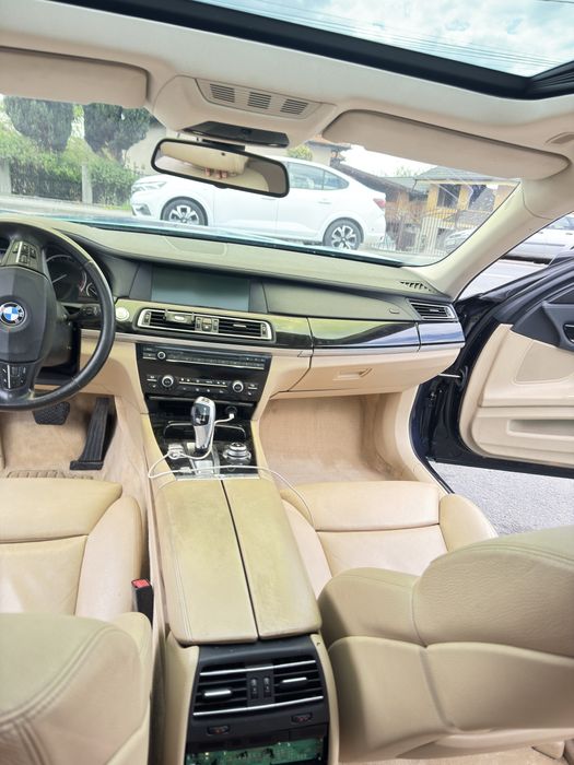 Vand Bmw seria7 f01