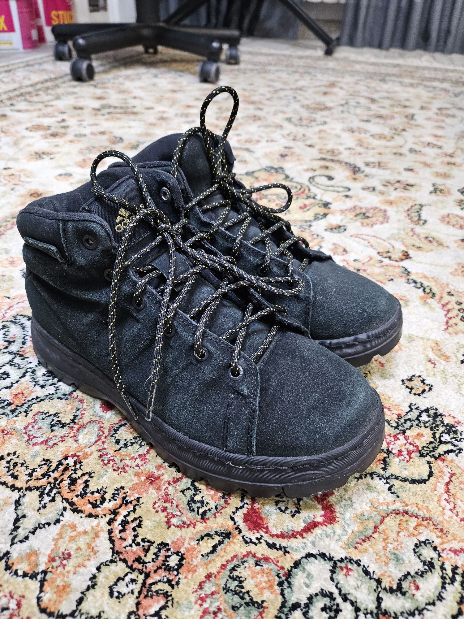 Зимние ботинки Adidas