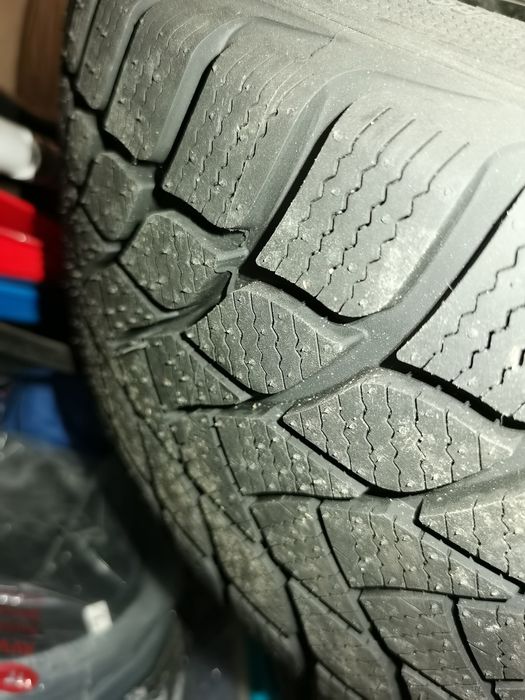 1 janta+cauciuc nou Hyundai 5x114.3 17 inch