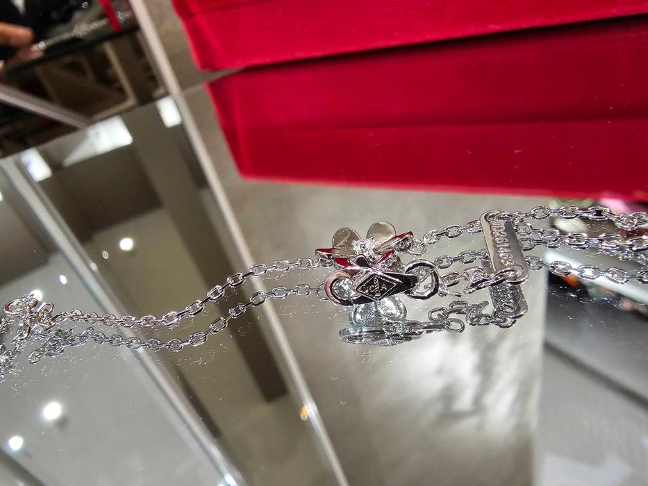 Van Cleef & Arpels VCA Mini Frivole Silver Clover Дамска Гривна