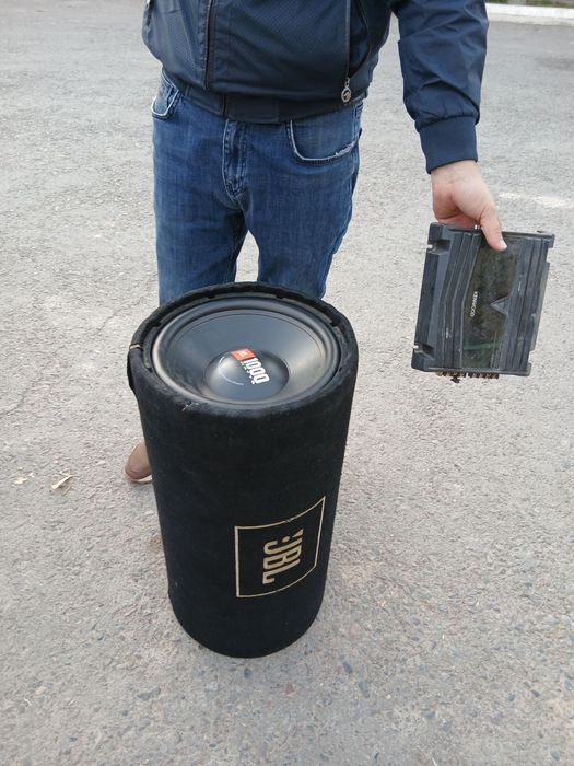 Сабвуфер JBL 1000w