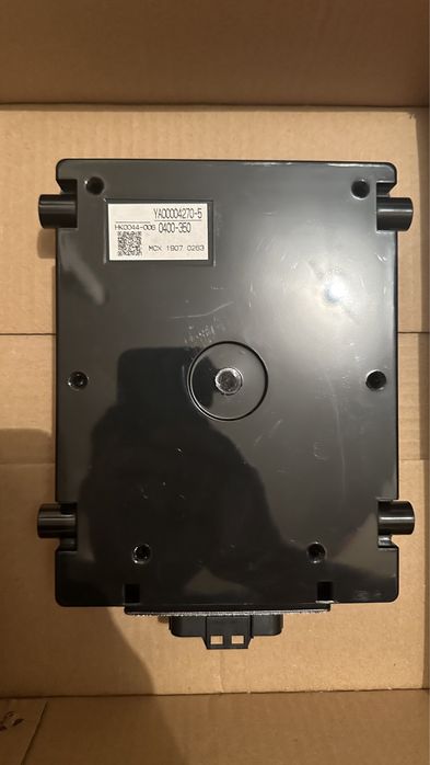 Компьютер блок управления двигалелея хитачи hitachi zx330-5G