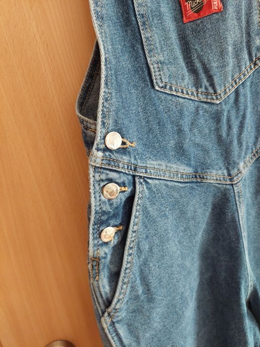 Salopeta de blugi Pull&Bear