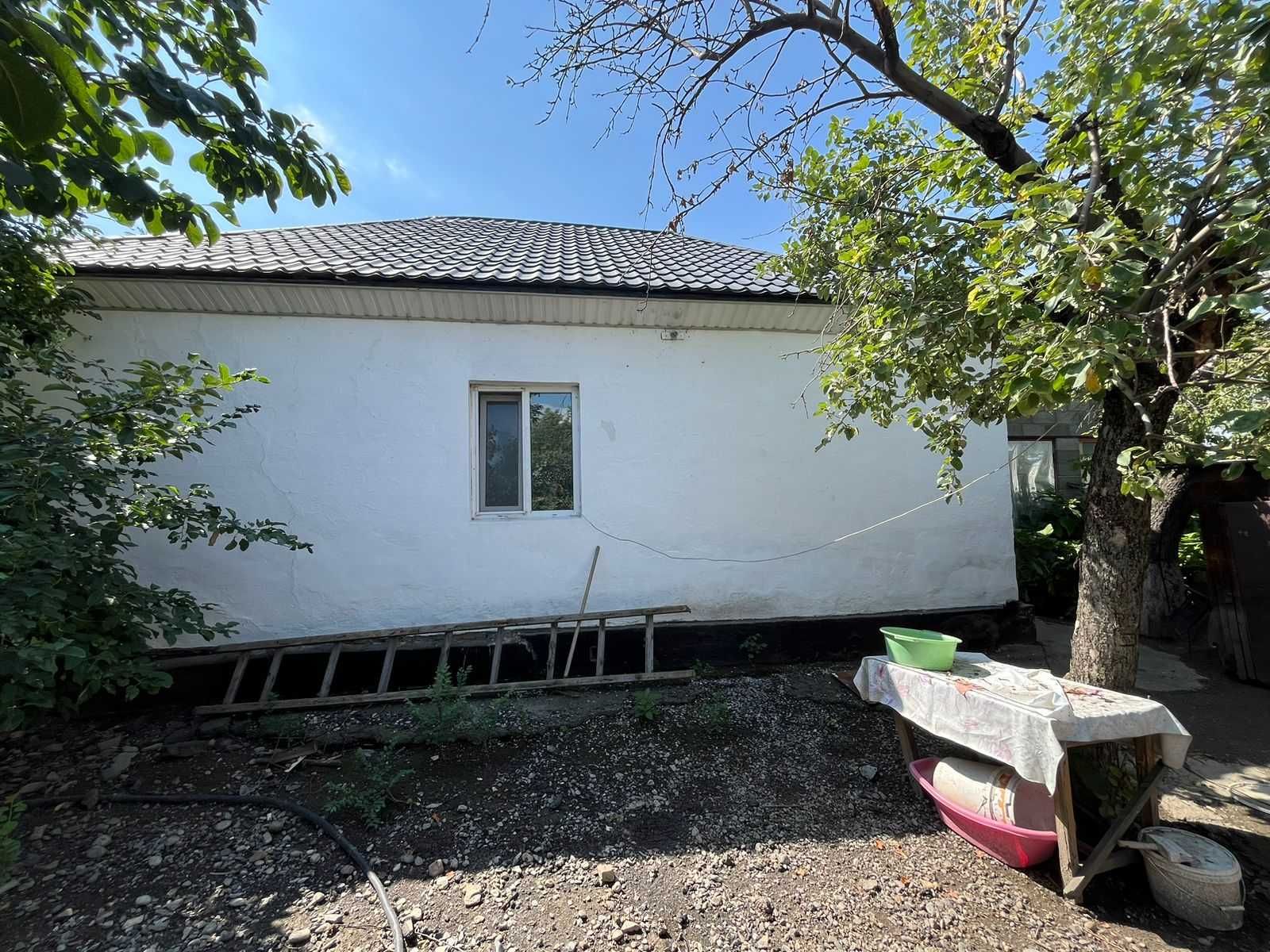 Продается кирпичный  дом в центре с.Карабулак Ескельдинский р-н