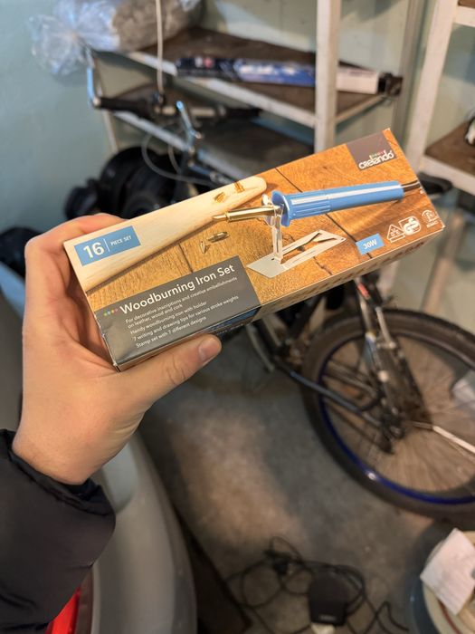 Продавам комплект за пирография