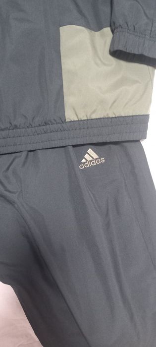 Нов екип на Адидас