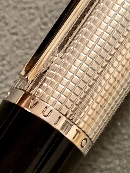 Stilou Louis Vuitton Original nu Cartier , Mont Blank