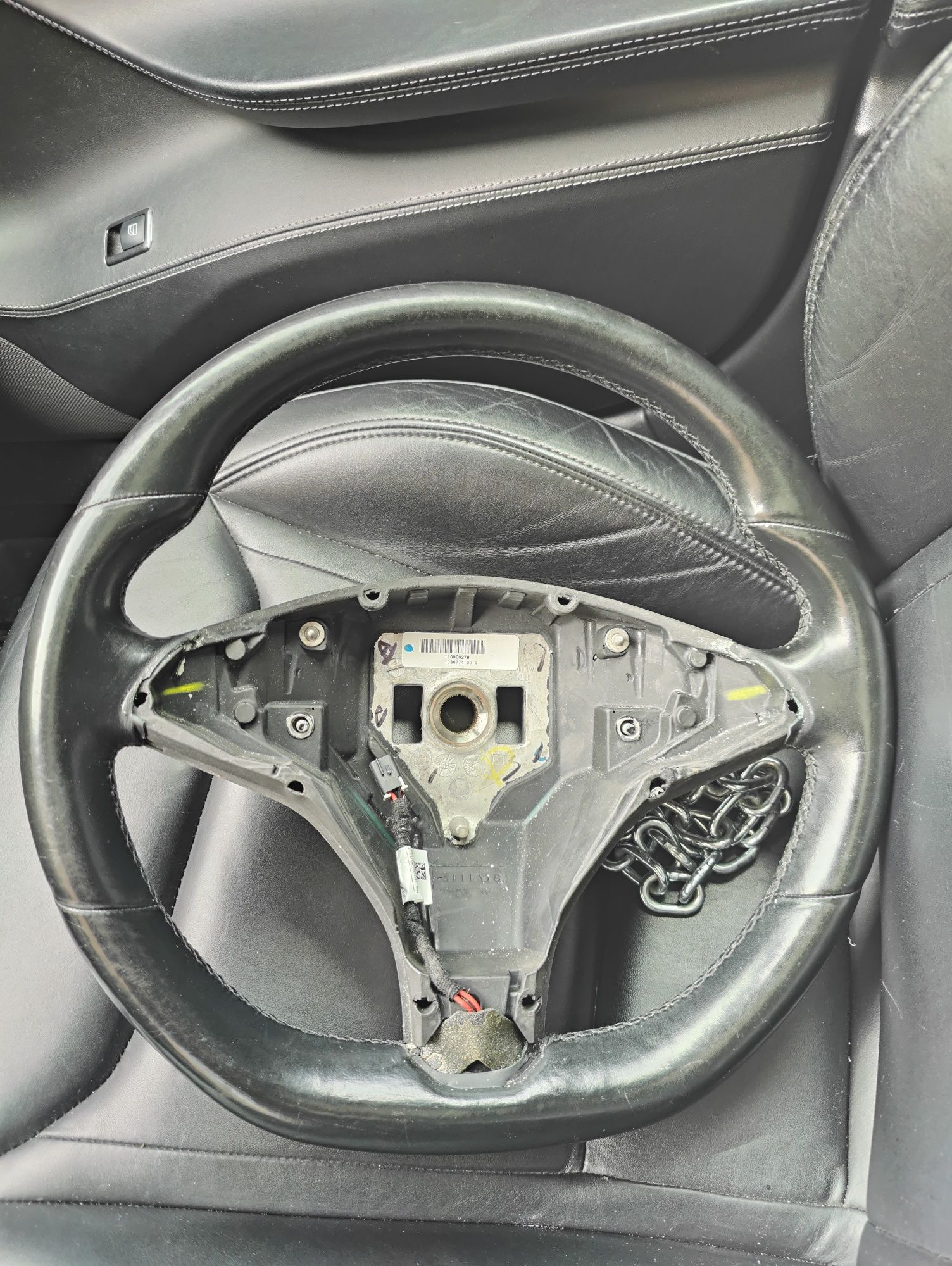 Tesla model s/x airbag и волан