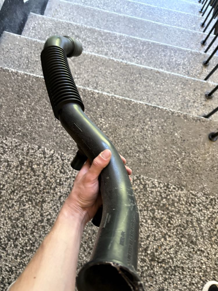Въздуховод за Хонда Сивик 1.4