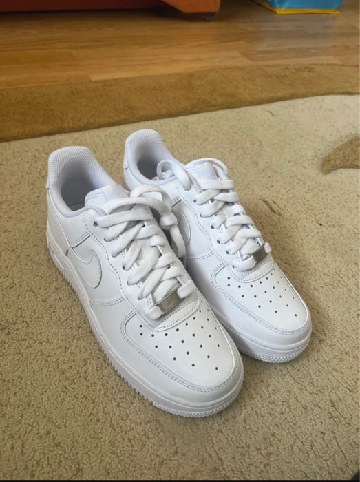 adidasi nike air force 1