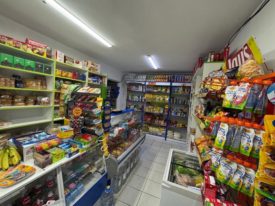 Сдается продуктовый магазин с водным апаратом