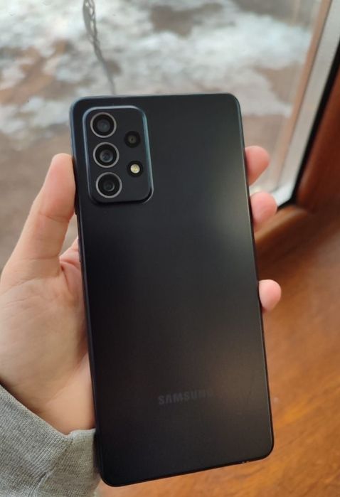 Galaxy a 72 256г если трубки не беру пишите на вацап
