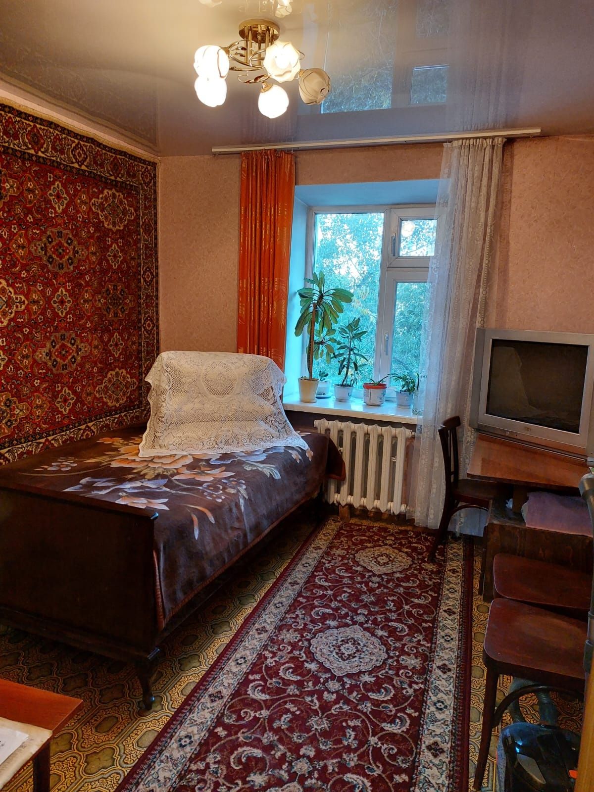 Продам 3х комнатную Центр