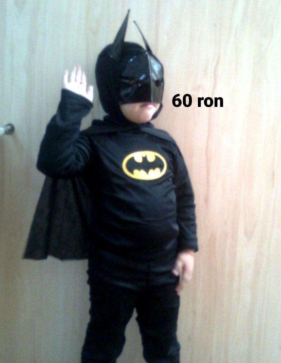 Costum Batman fara muschi