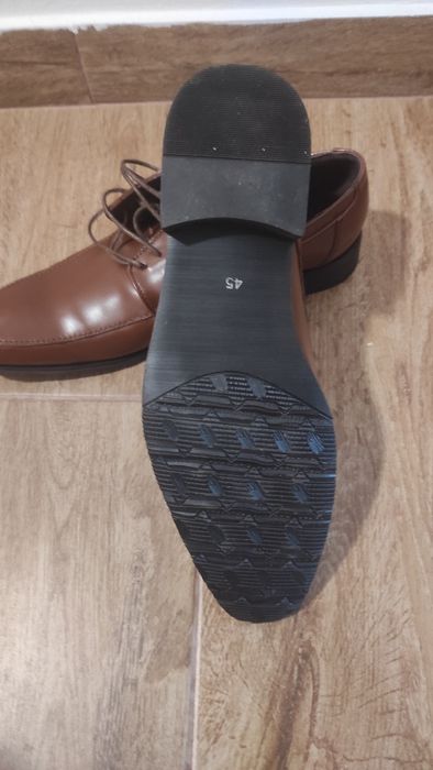 Pantofi bărbați mărime 45