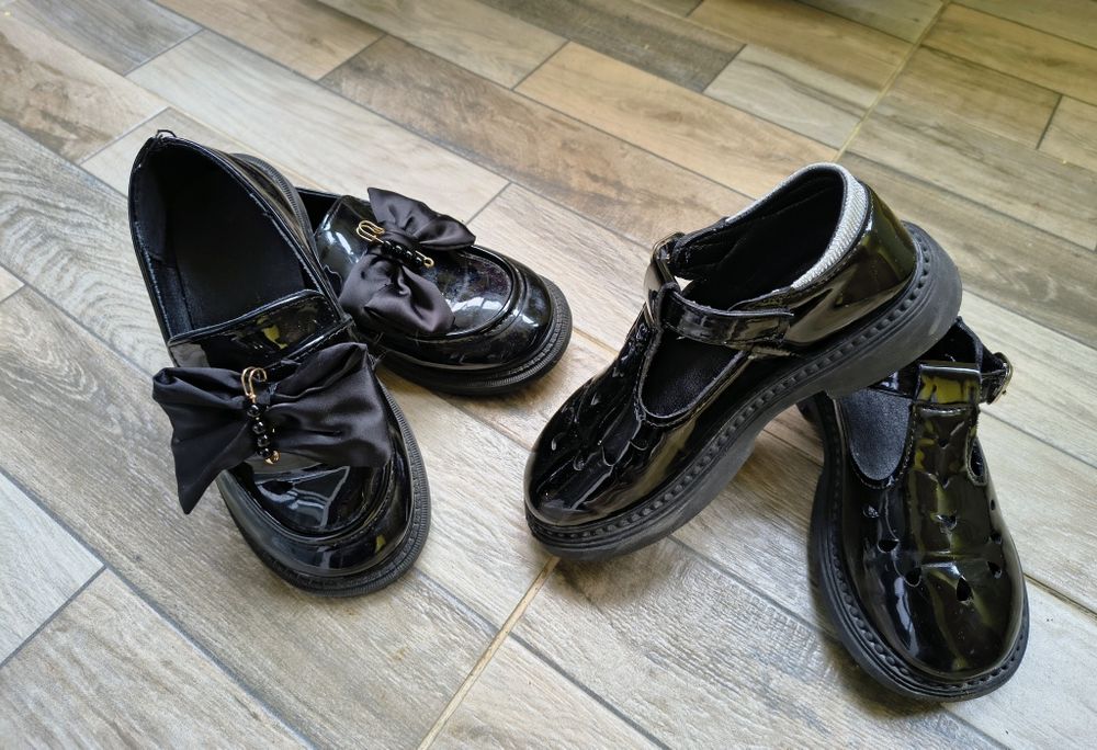 Lot încălțăminte mărimea 31 (18 cm)