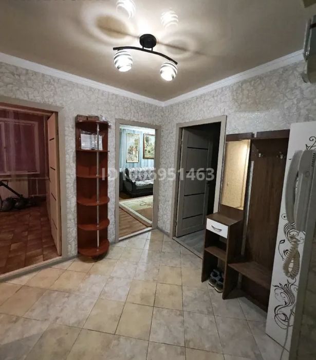 Сдам 3 комнатную квартиру в центре города