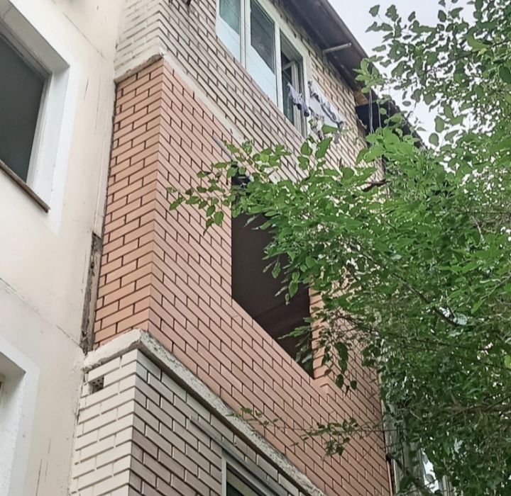 Balkonga g'isht teramiz. Kladka balkonga. Керпичная кладка балканов