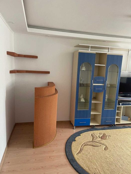 inchiriez apartament cu 2 camere - 60 MP - OBCINI