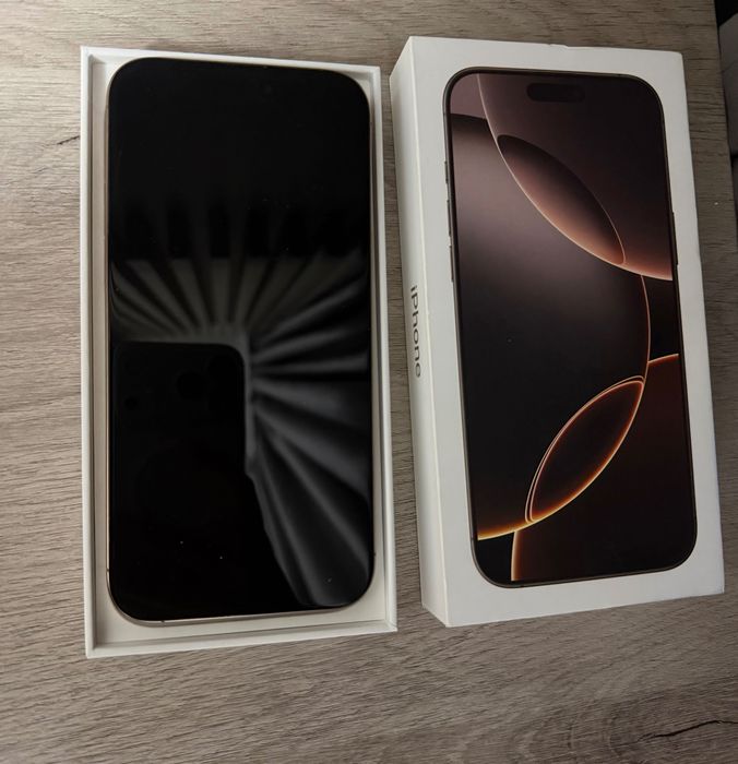 iPhone 16 Pro Max