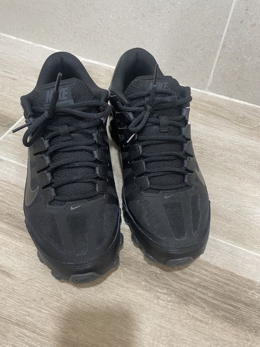 NIKE Обувки REAX 8 TR MESH 42,5