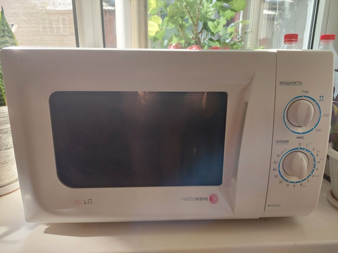Микроволновка LG