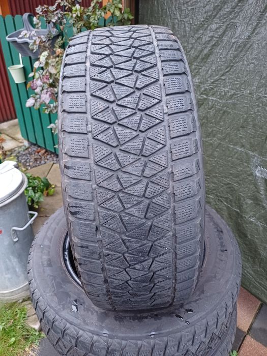 235 60 17 Bridgestone iarna