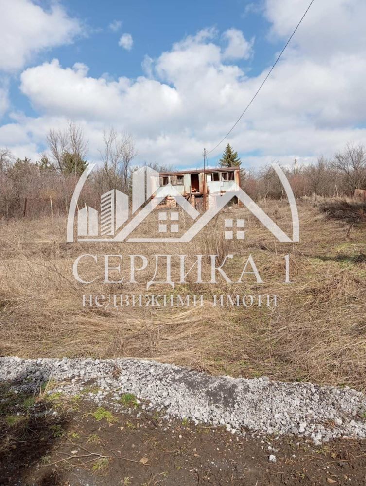 Парцел в Перник, област-с.Радуй