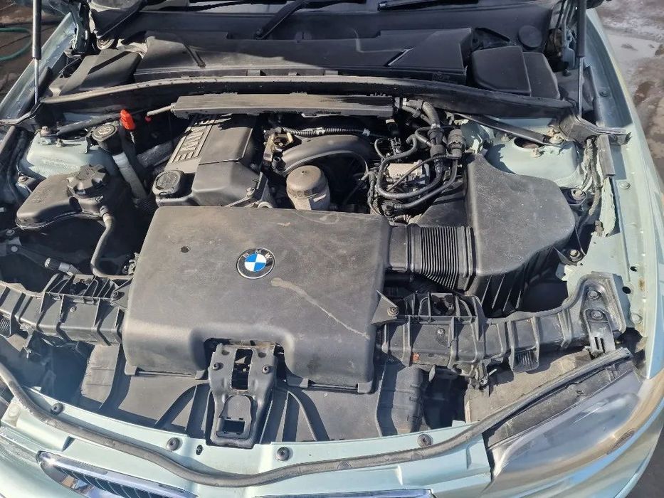 Dezmembrez BMW 116i seria 1 E81 cod motor N45B16A an 2007
