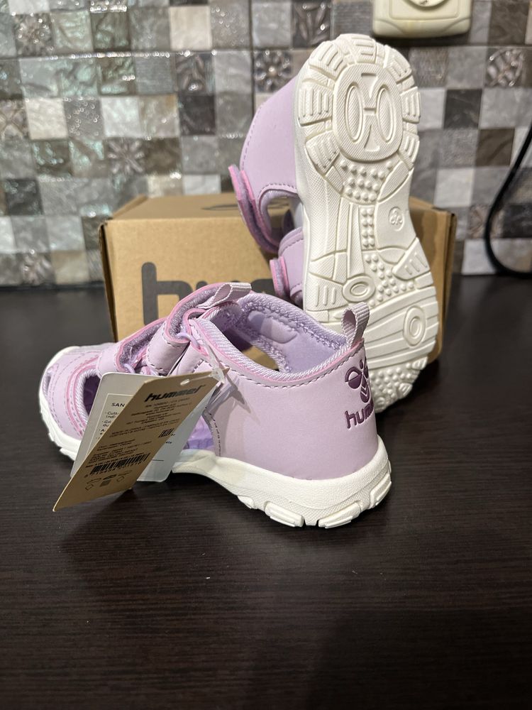 Сандали Clarcs и Hummel