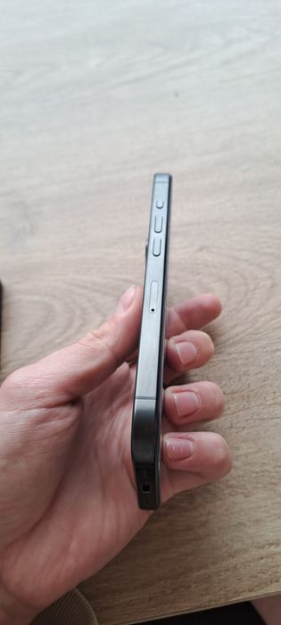 iPhone 15 pro 128gb